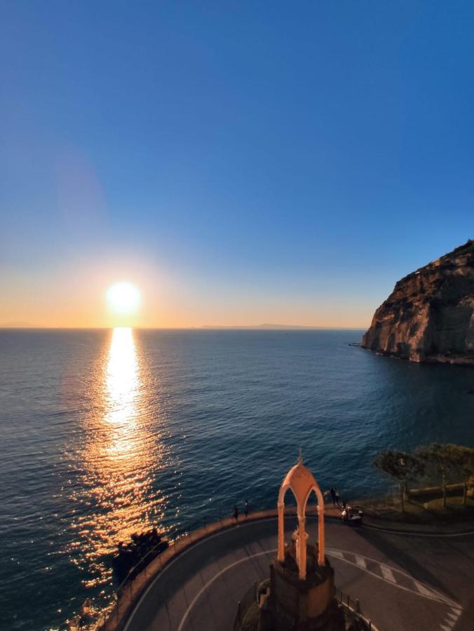 B&B Mediterranea Meta Εξωτερικό φωτογραφία